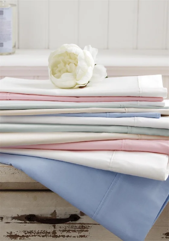 Linen - Cotton Blend Sheets for a Natural and Versatile OptionSanderson 300 Thread Count Plain Dye Base Valance, White