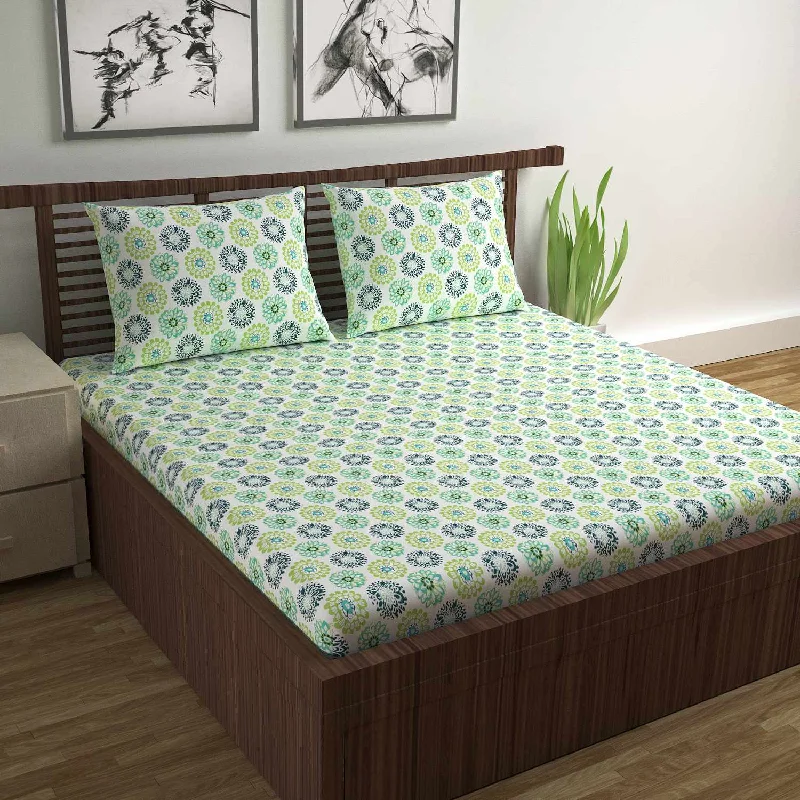 Jersey - Knit Sheets for a Comfortable and Casual BedGreen Dahlia Floral Printed Bedsheet For Double Bed