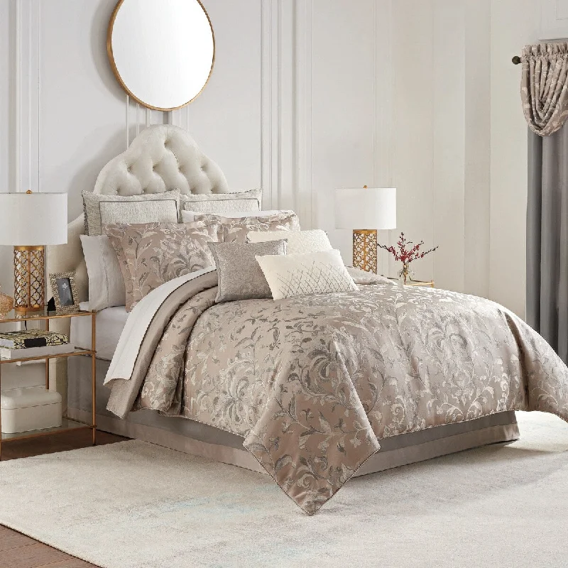 Silk - filled comforters for a luxurious and smooth touchAndria Reversible 4 Piece Comforter Set