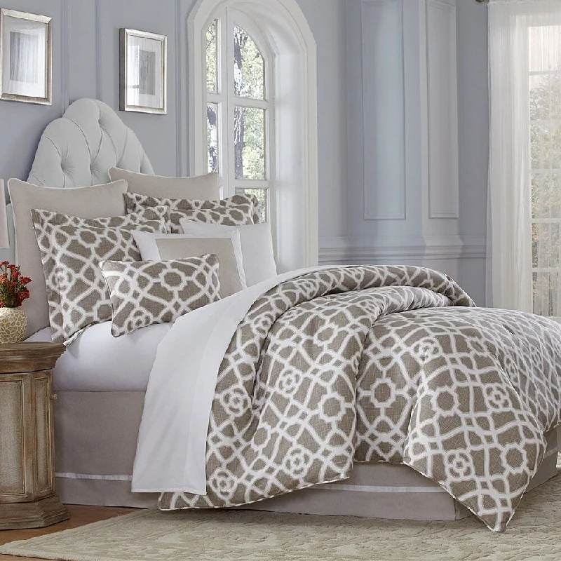 Duck down comforters with a softer feel and good warmth retentionHarper 10-Piece Natural King Comforter Set