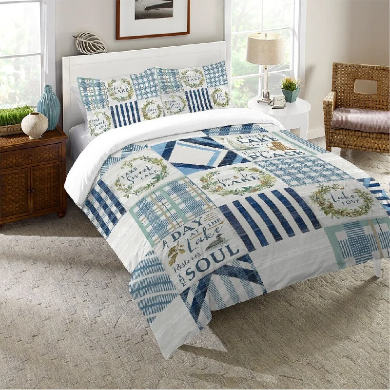 Goose down comforters known for their superior quality and insulationLaural Home Lakeside Retreat Comforter