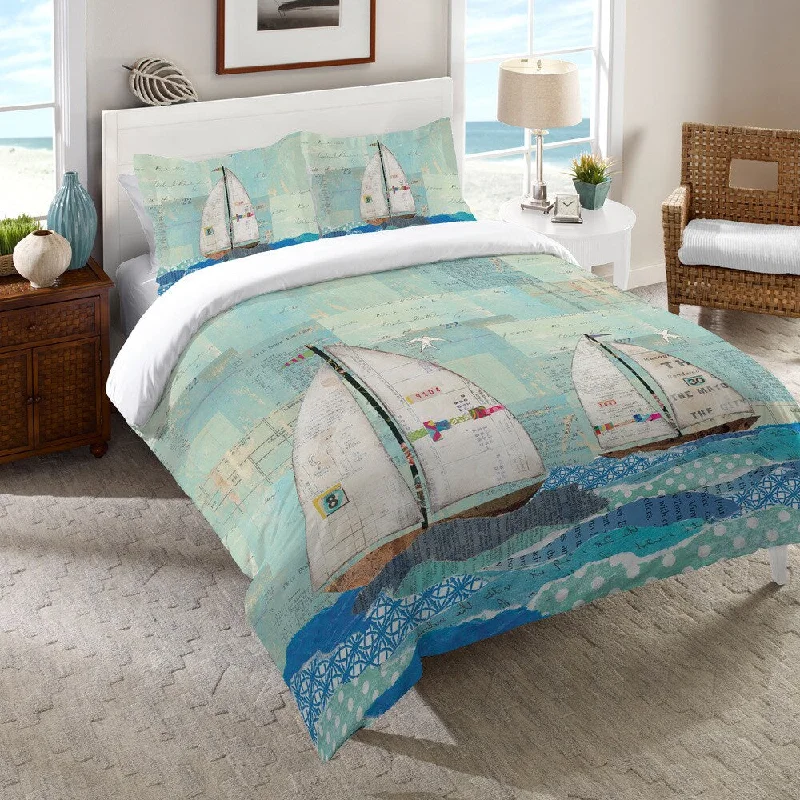 Queen - size comforters for standard queen - sized mattressesLaural Home Sailing the Seas Comforter