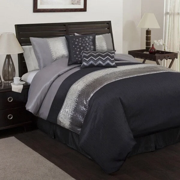 Bamboo - fiber - filled comforters with antibacterial and breathable qualitiesLush Decor Grey/Black Night Sky 6-piece Comforter Set