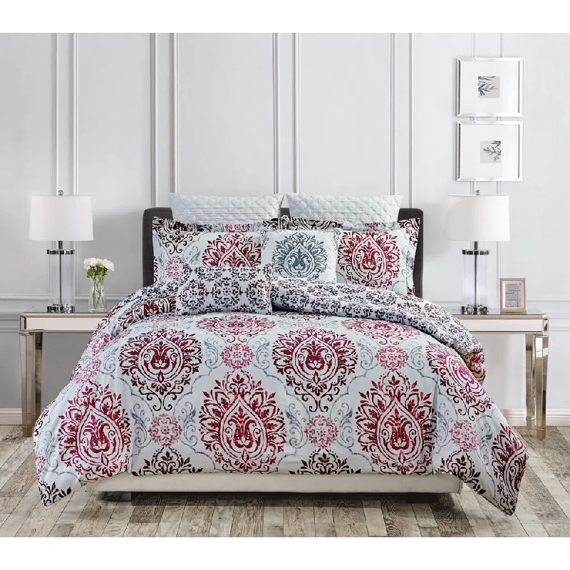 Latex - filled comforters with a bouncy texture and good supportSan Carlo Damask 7-Piece Printed Reversible Comforter Set