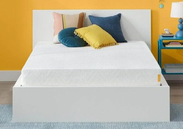 Queen - size mattresses for couples and standard bedroomsSimmons 8" Medium Firm Gel Memory Foam Tight Top Mattress