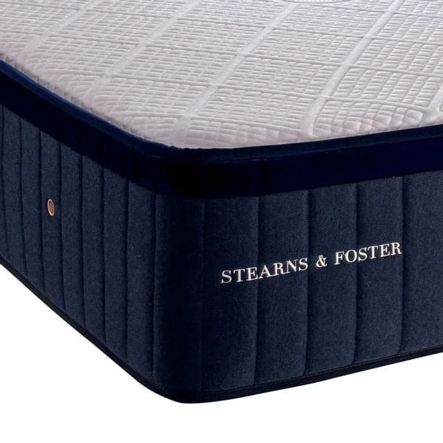 Hybrid mattresses combining foam and innerspring technologyStearns & Foster® 13.5" Hybrid Lucas Park Plush Tight Top Mattress