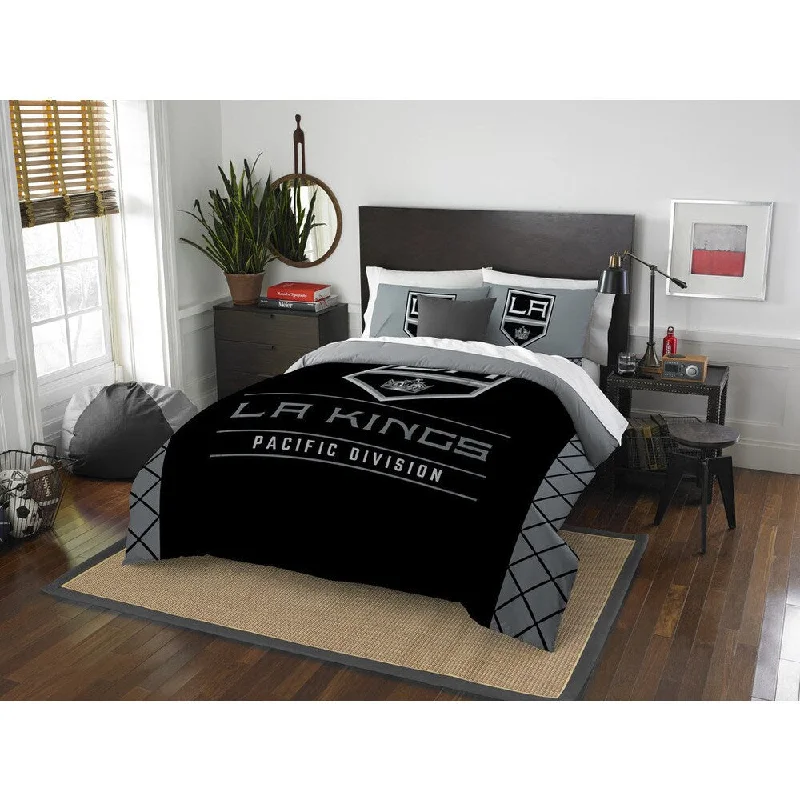 Silk - filled comforters for a luxurious and smooth touchThe Northwest Company NHL 849 LA Kings Draft Full/Queen 3-piece Comforter Set