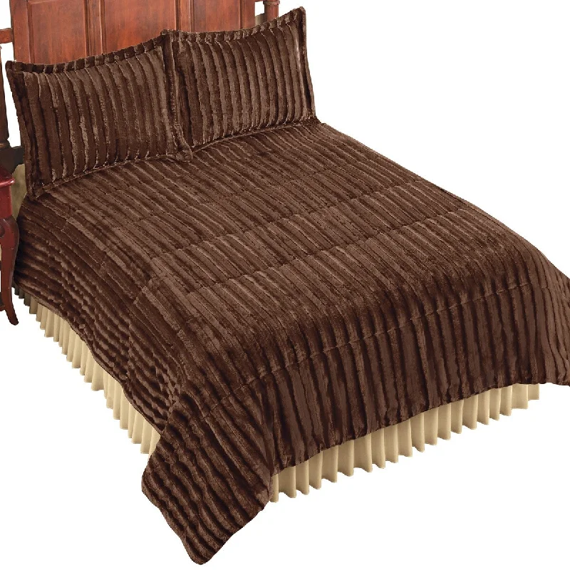 Queen - size comforters for standard queen - sized mattressesUltra Soft Faux Mink Fur Striped Polyester Comforter