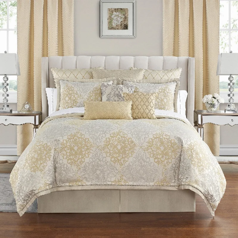 Bamboo - fiber - filled comforters with antibacterial and breathable qualitiesWynne Gold Comforter Set